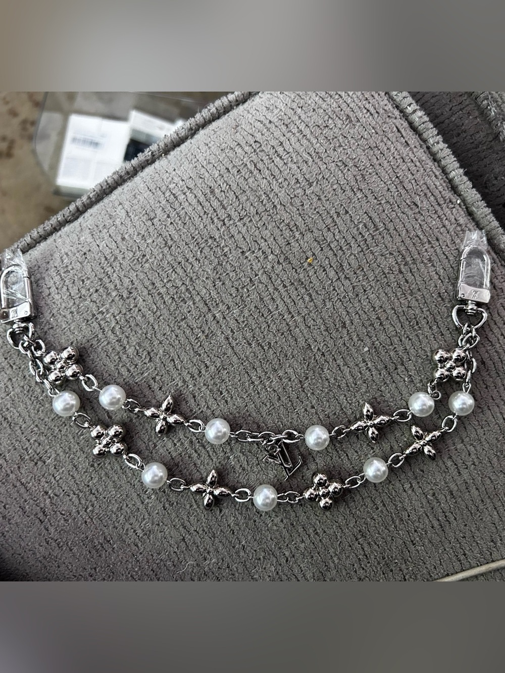 Double Strand Pearl & Silver Floral Bag Chain Bracelet - Women Jewelry - Picture 2 of 4